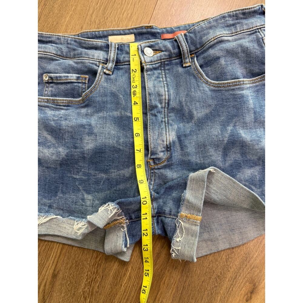 Anthropologie Pilcro Denim Shorts Cuffed Raw Hem Distressed Mid Rise Size 30 - Picture 11 of 12